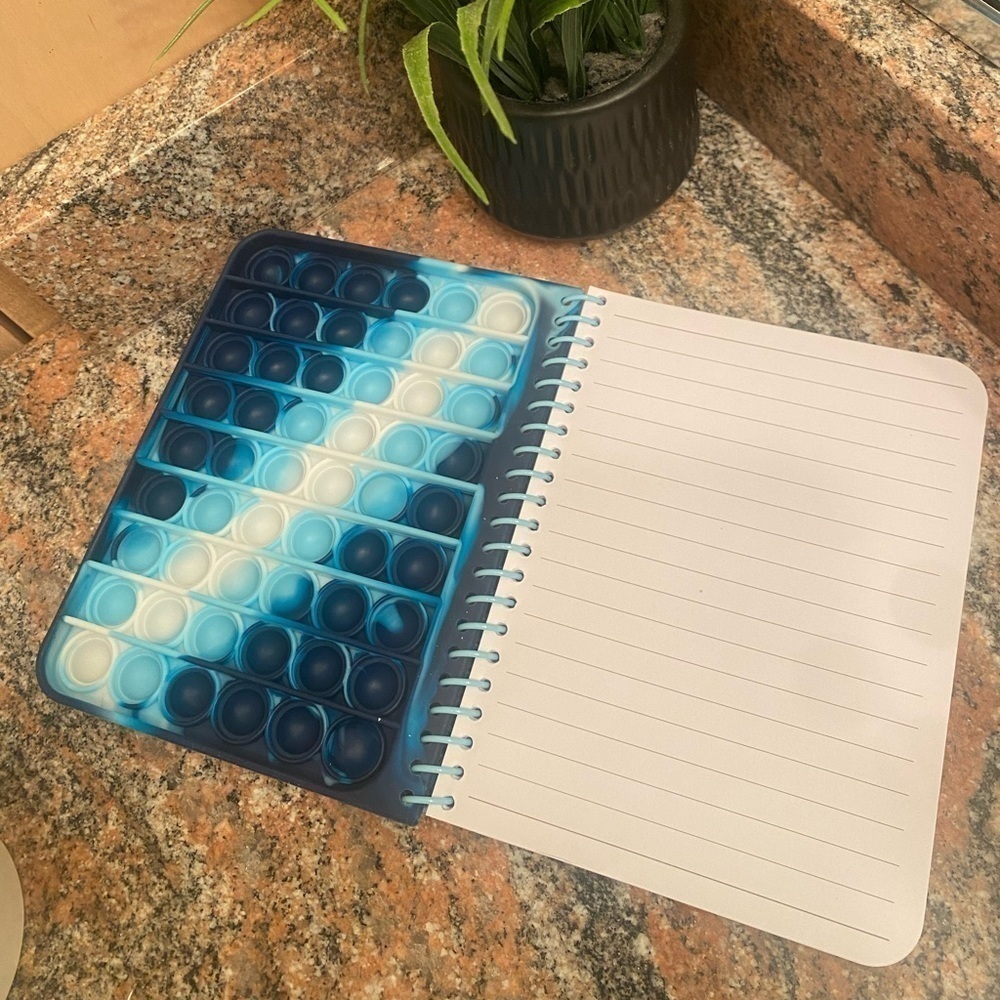 Pop It notebook - Picture 4 of 4